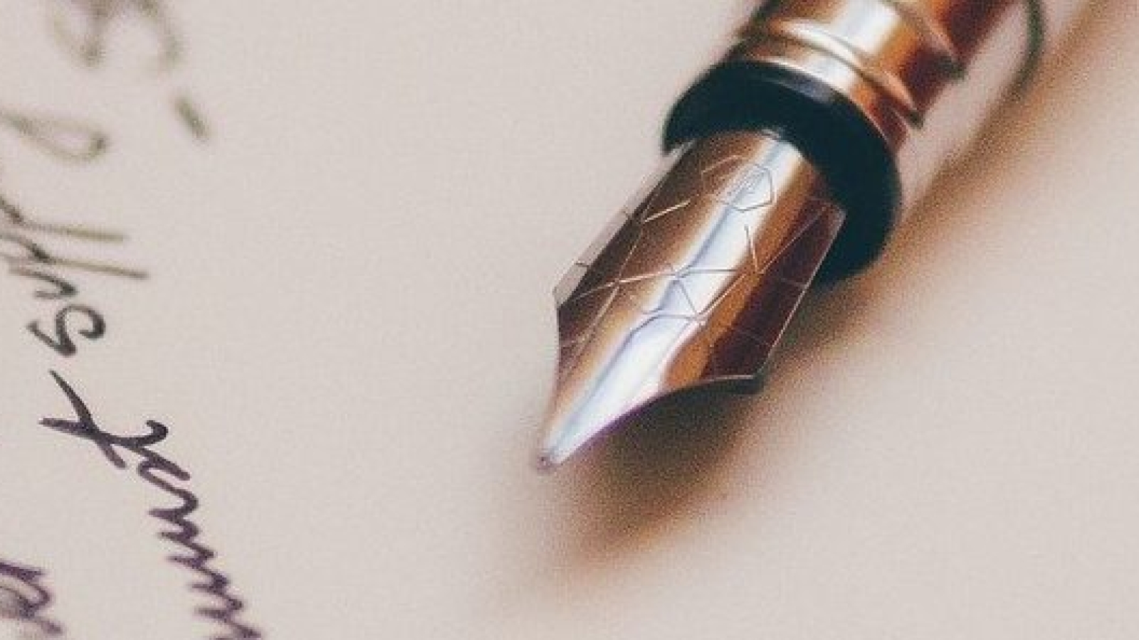 fountain-pen-1854169_1920