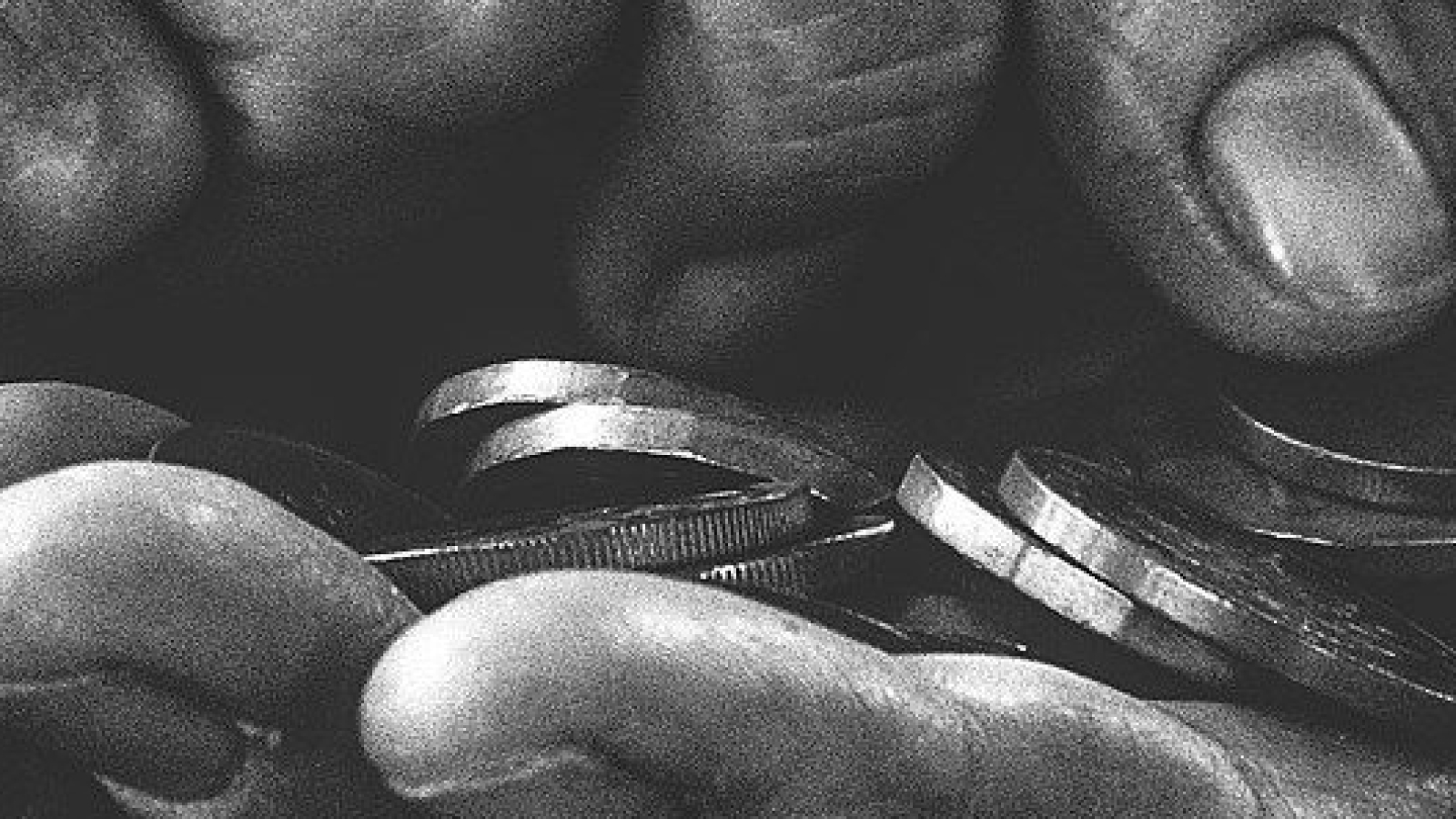 poverty-4561704_1920